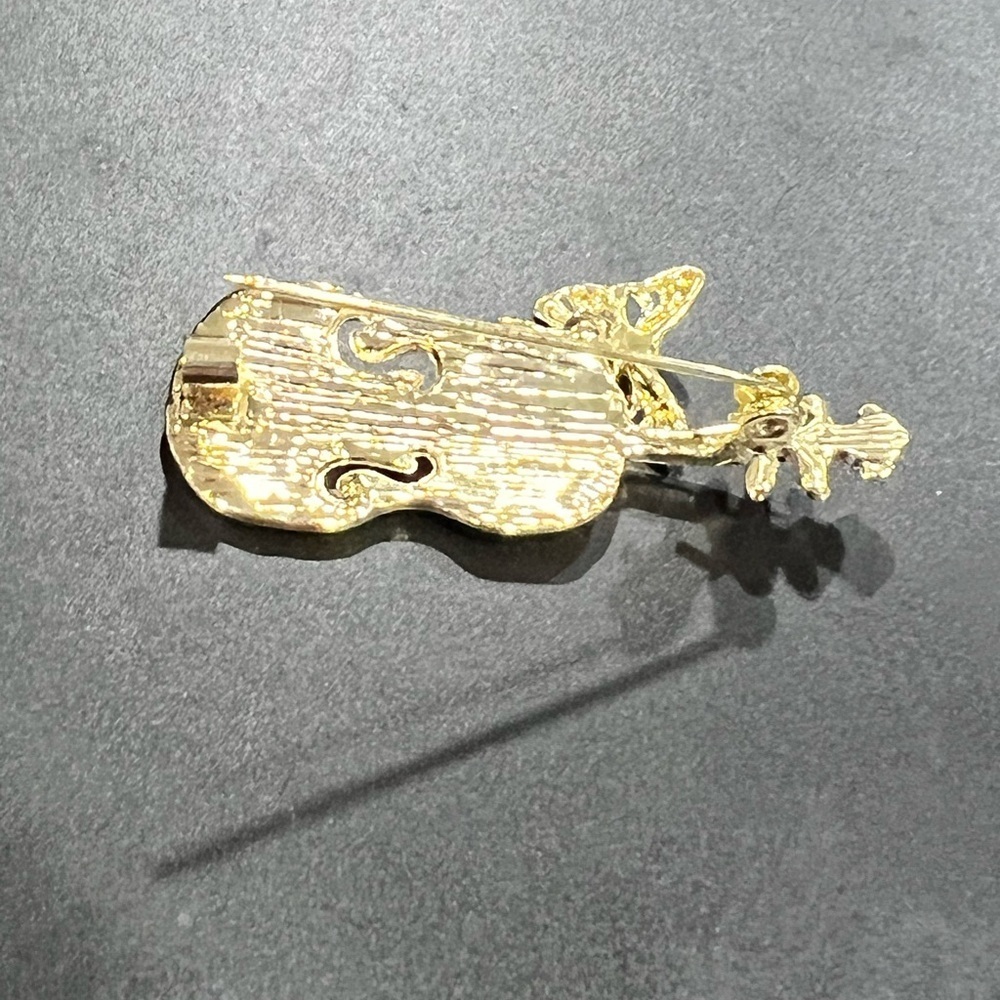 Enamel Violin Brooch with Rhinestone Butterfly - Picture 3 of 6